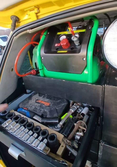 Opel Zafira A atelier mobil Tractari vulcanizare mobila