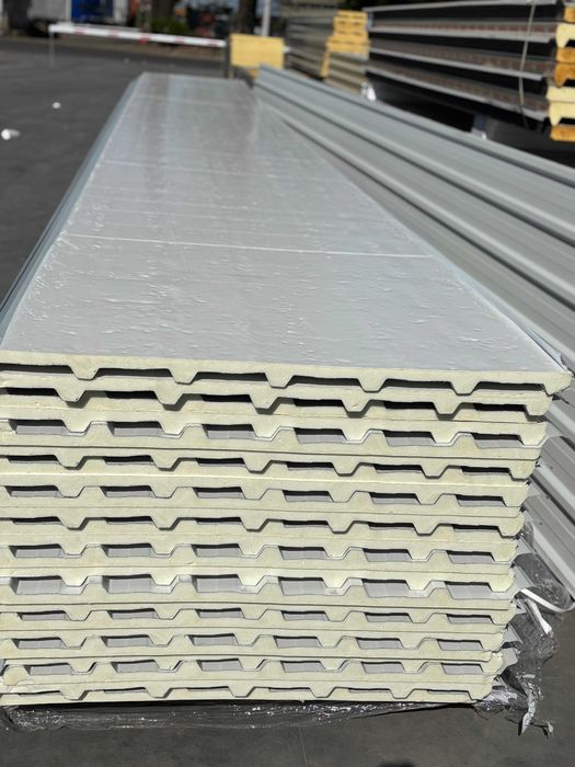 Panou sandwich acoperis single 7 cute 20 mm