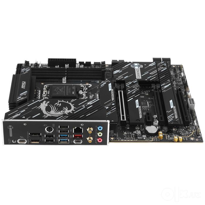 - Материнская плата MSI Z890 GAMING PLUS WIFI