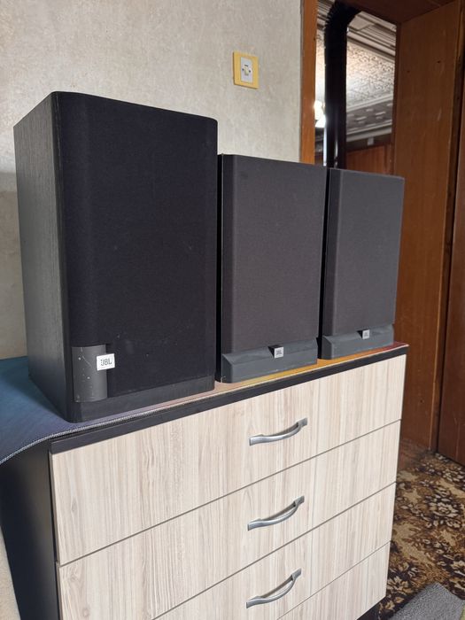 JBL Колони Цена за Трите