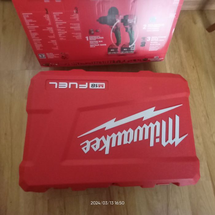 Нов Milwaukee m18 fuel 3697-22 Ударен Винтоверт НОВ Безчетков