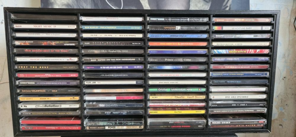 Кутия поставка са сидита 60 бр.