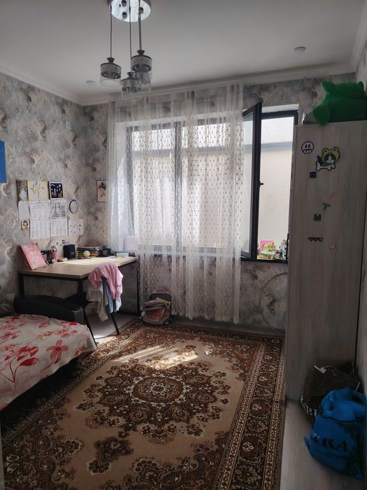 Продаю 4комнатный 2 этажный дом