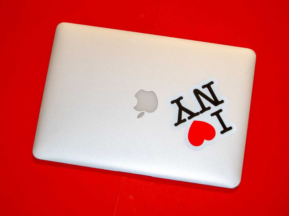 MacBook Air A1466 1.9GHz i5, 4GB RAM, 240GB SSD, перфектен, внос Литва