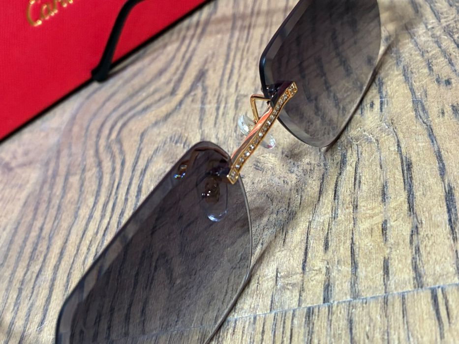Ochelari de Soare Cartier Rimless Panthère Strass Gold – Noi cu Cutie