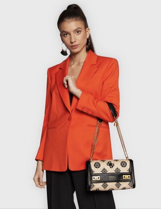Чанта Furla Flow M  и guess katey от ратан и кожа