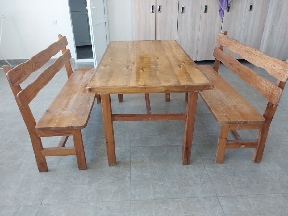 Продам стол с скамейкой