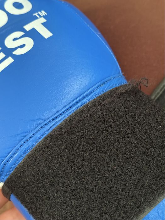 Mănuși box Budo Best din piele – stare foarte bună, puțin utilizate