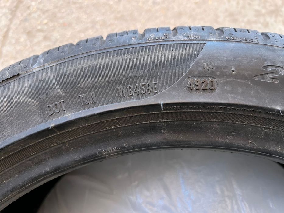 Шины Pirelli 235/45/18 - 3 штуки