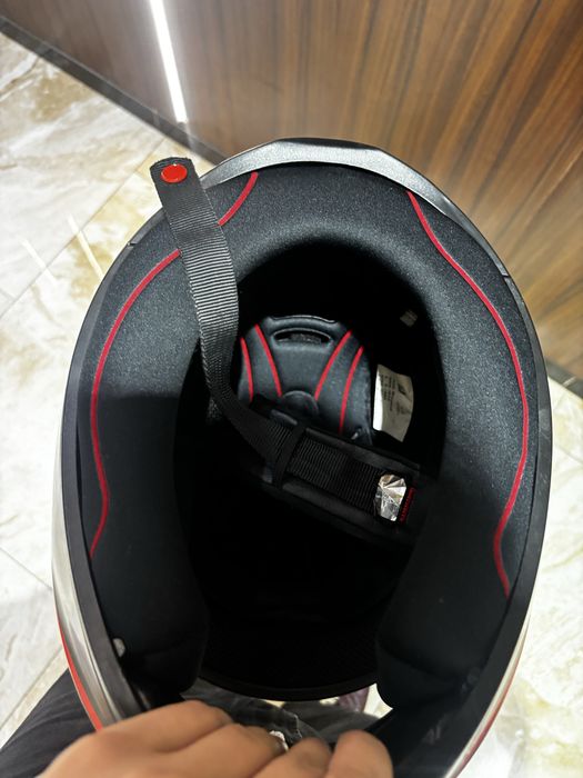 Продам оригинальный шлем AGV K1S