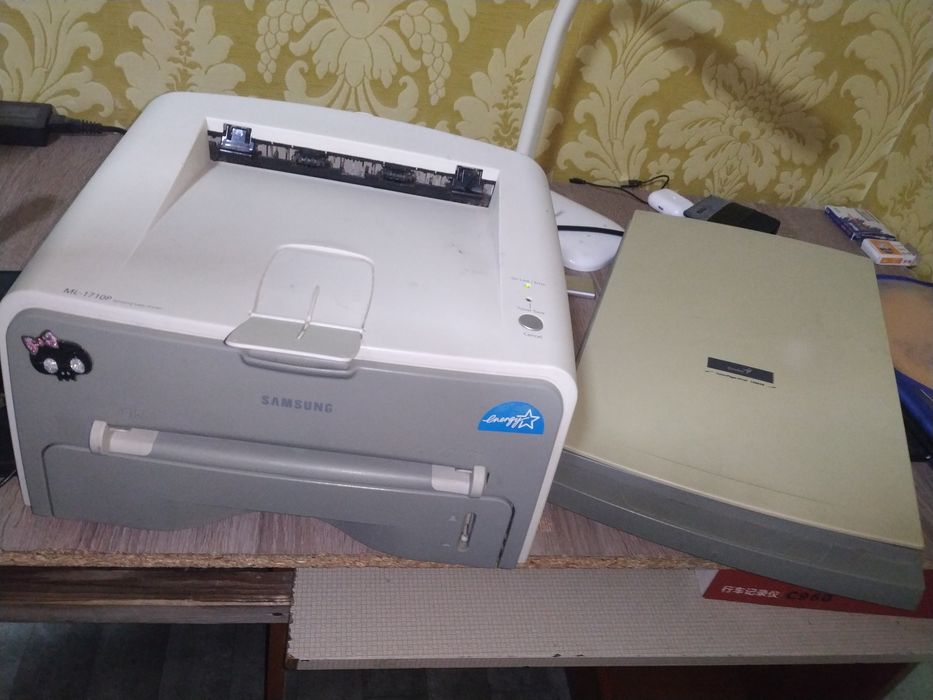Продам лазерный принтер и сканер