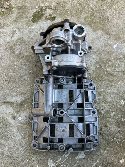 Маслена помпа за бмв ф31