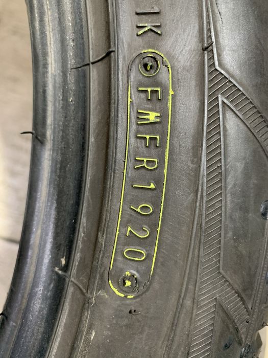 Set 245 45 18 de iarnă