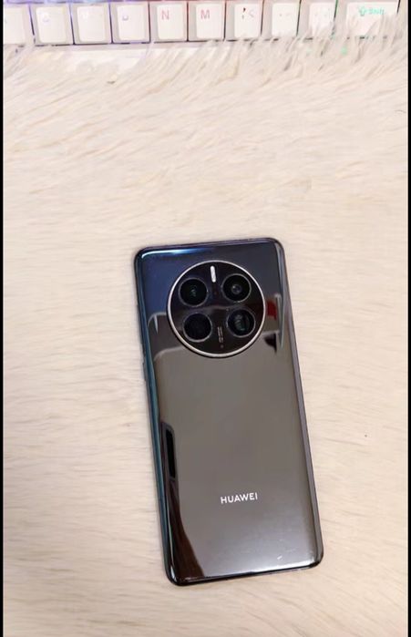 Huawei Mate 50 Pro sotiladi!