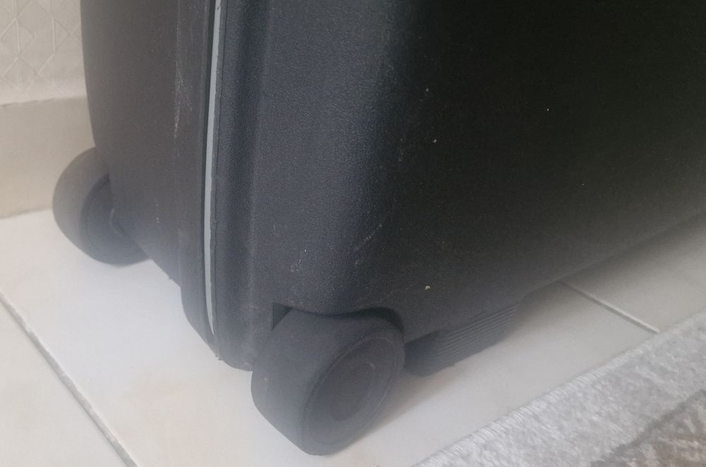 Чемодан samsonite, отличного качества