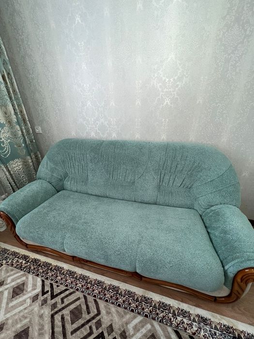 Диван с креслами