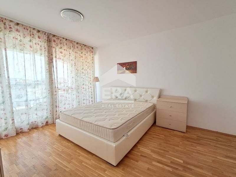 Продава се Двустаен апартамент в к.к. Св.Св. Константин и Елена - 84 кв.м за 2159 €/кв.м - Снимка #4