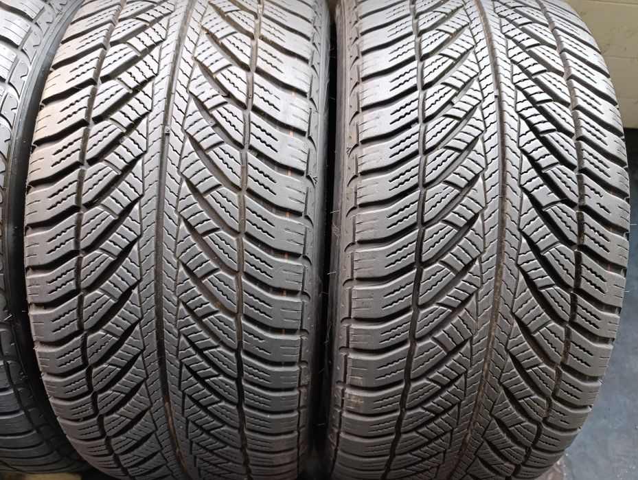 Anvelope de iarnă 245 45 18 Goodyear
