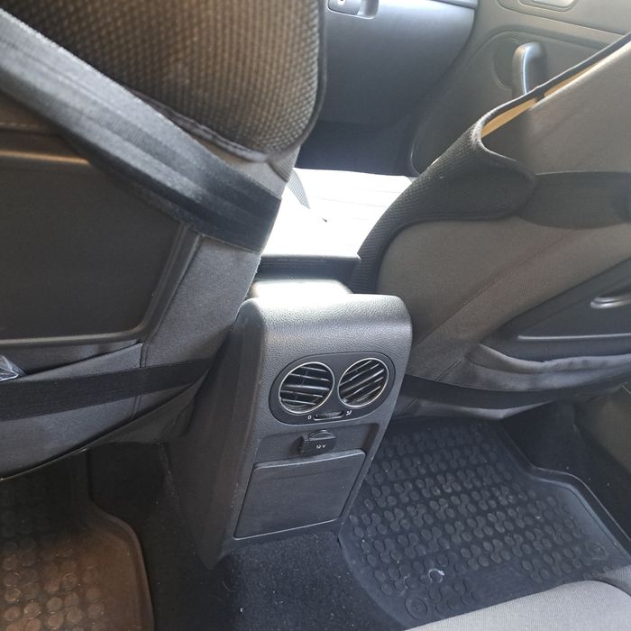 Фолксваген Голф плюс 1.9TDI  105к.с