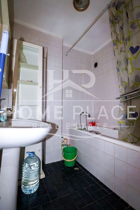 МНОГОСТАЕН апартамент под наем - Спортна зала