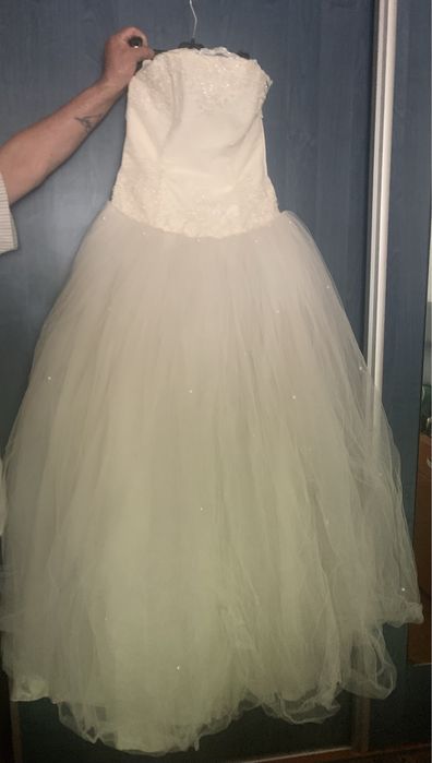 Rochie mireasa crem M