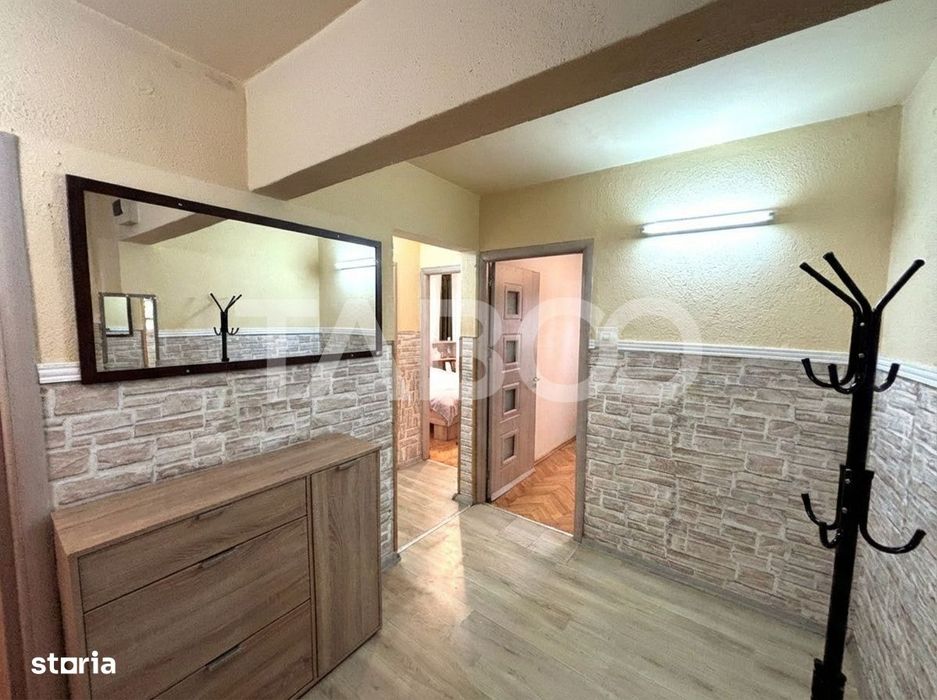 Apartament 3 camere decomandat de vanzare etaj 2   Valea Aurie