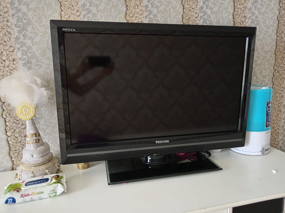 Продам телевизор