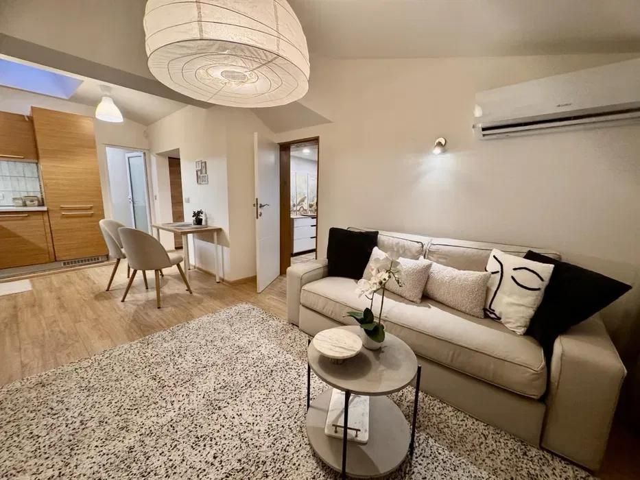 Дава се под наем Двустаен апартамент в София, Оборище - 65 кв.м за 747.66 € - Снимка #8