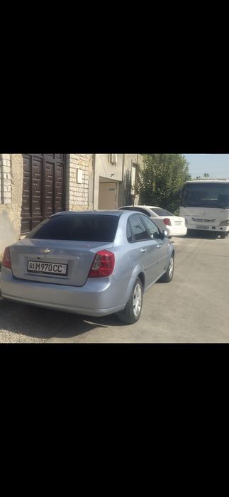 Ласетти сотилади 1.8