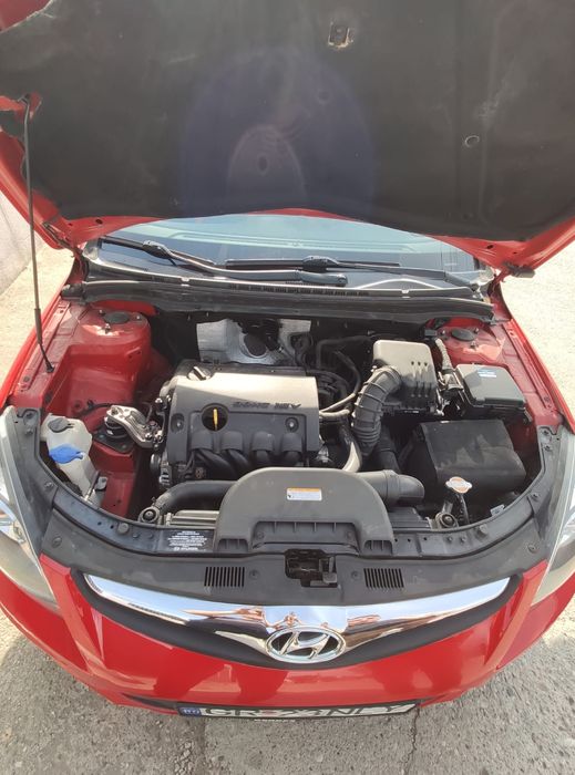 HYUNDAI i30 2011 — imagine 5