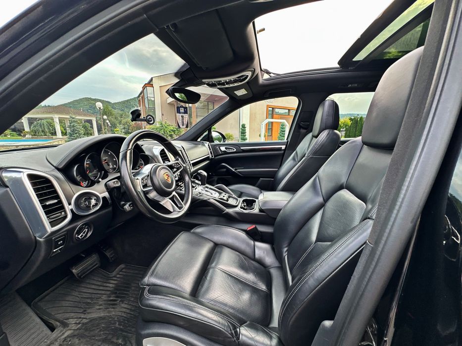 Porsche Cayenne 2016 Facelift Impecabil !