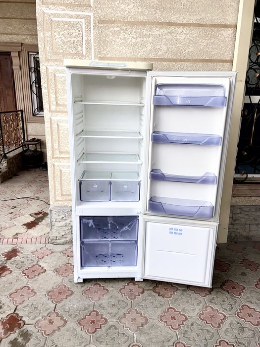 Продам холодильник рабочий 100% с доставкой