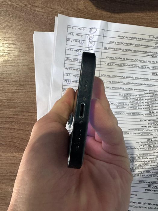 Айфон 14,128 идеал