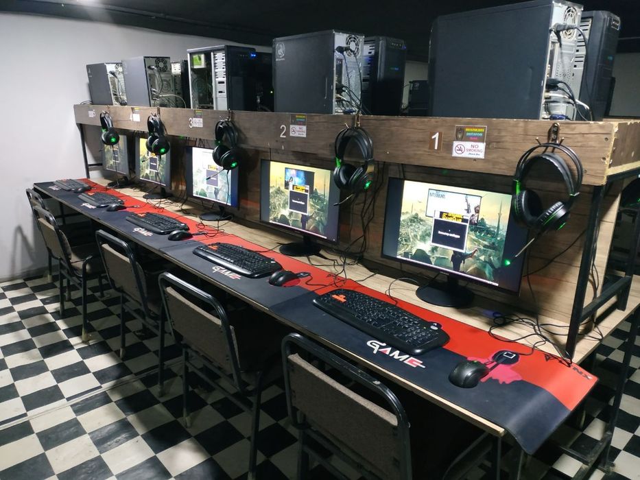 Kampyuterlar sotiladi 15 dona