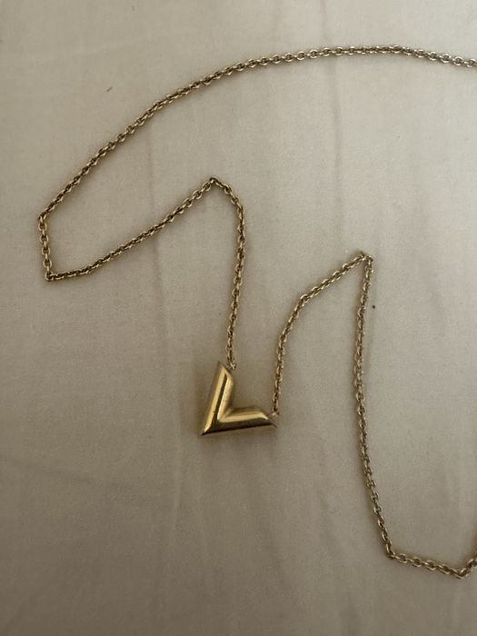 цепочка Louis Vuitton СРОЧНО продаю