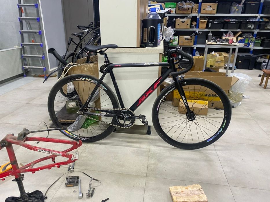 Продам два вела