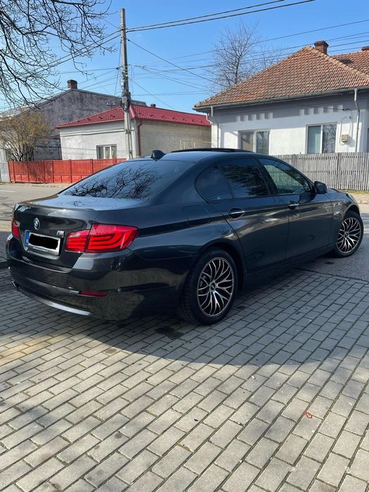Bmw F10 2.0 diesel 2010 .
