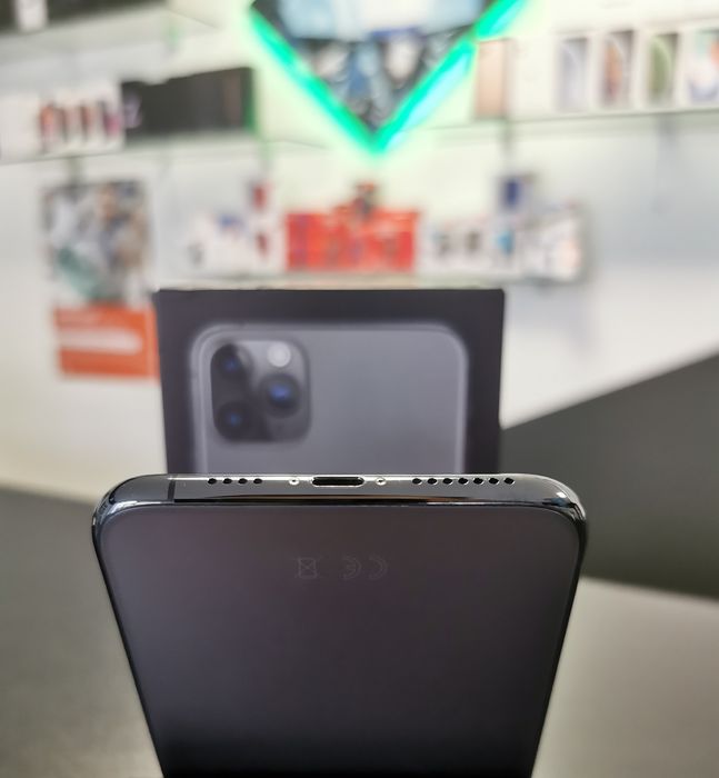 Iphone 11 Pro / Space Gray/Green / DeluxGSM