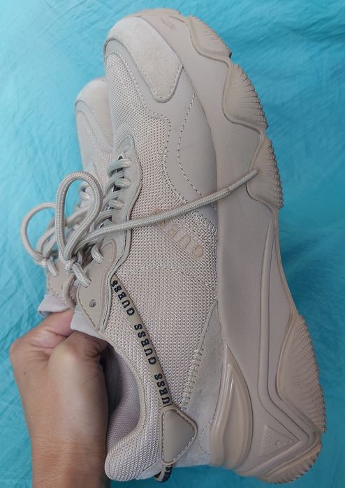 Маратонки  Guess