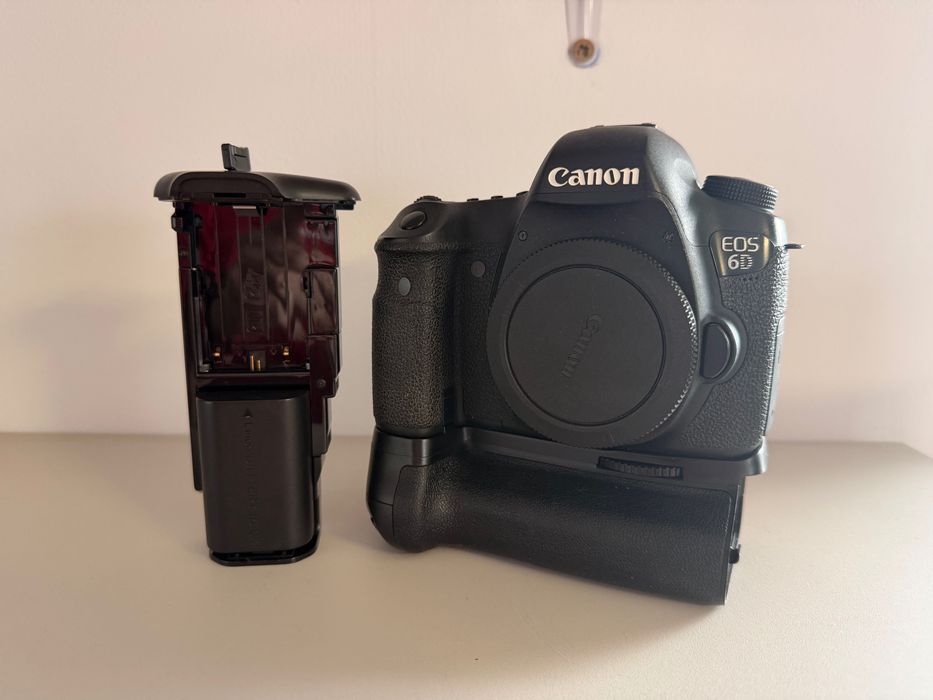 Camera foto DSLR Canon 6D + Grip