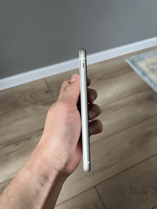 Iphone 11 128 gb продам