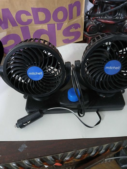 De vanzare ventilator dublu auto Mitchell.