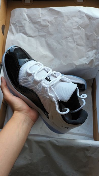 Air Jordan 11 CMFT noi