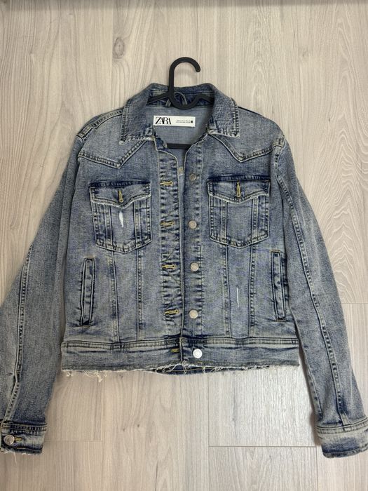 Geaca de blugi Zara