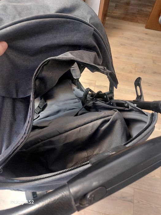 Продаю детскую коляску