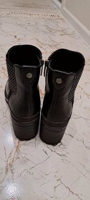 Маркови дамски боти