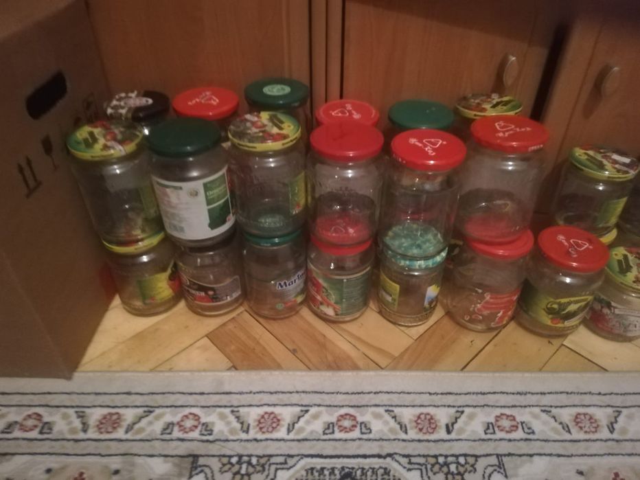 Продам банки 1-2-3 литровые