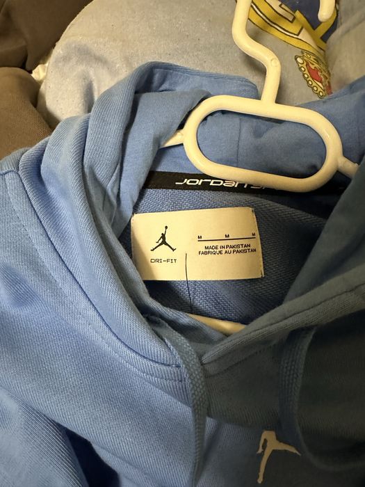 Чисто нов суичър jordan