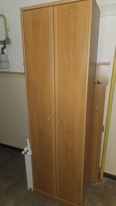 Mobila hol(pantofar,oglinda,cuier,comoda)