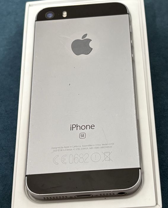 Iphone SE 1 поколение